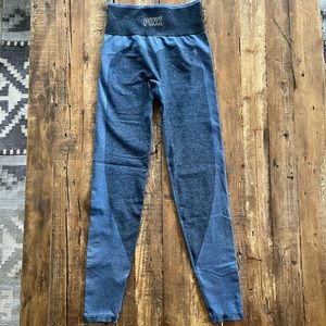 Victoria’s Secret PINK Seamless Leggings, Blue - size XS
